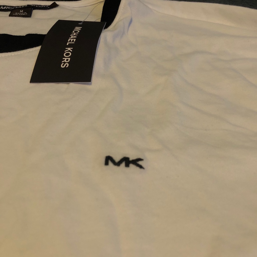 SOLD❌❌❌New Michael Kors White Long Sleeve Shirt - Picture 4 of 5